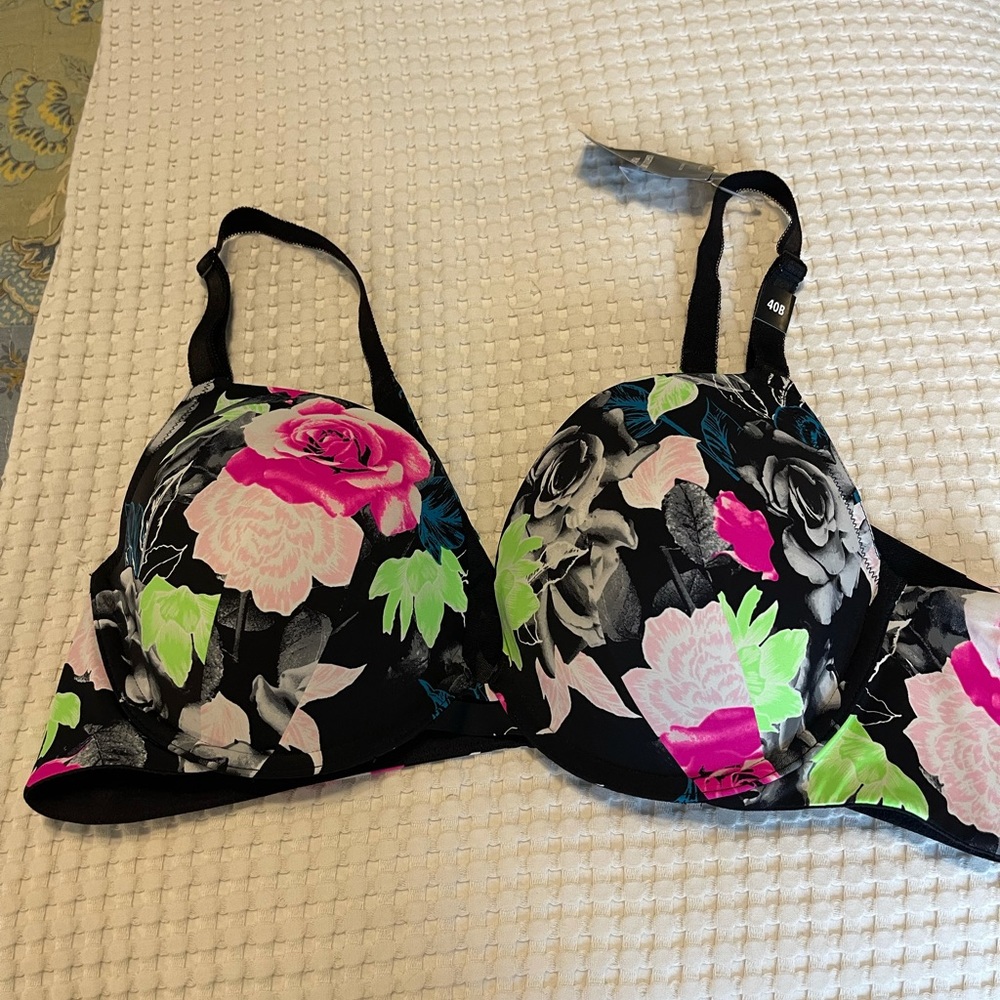 Torrid lightly lined plunge bra size 40B NWT Black and neon floral.